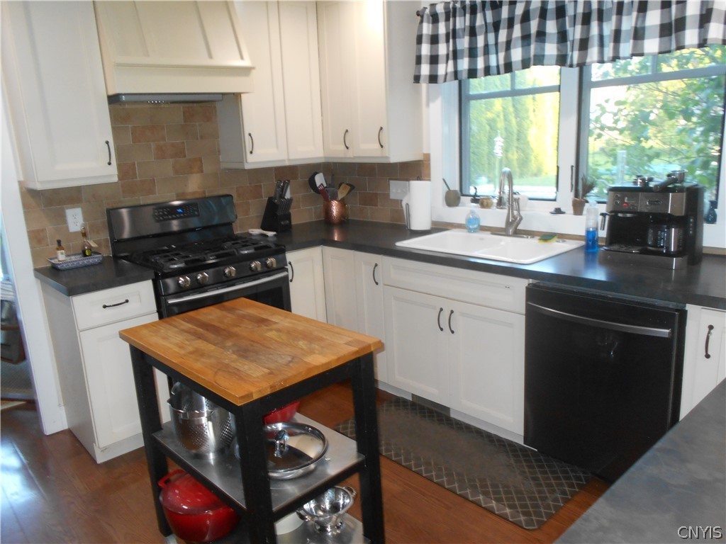 829 Tuscarora Road Sullivan, NY 13037 - Photo 5 of 21 Kitchen