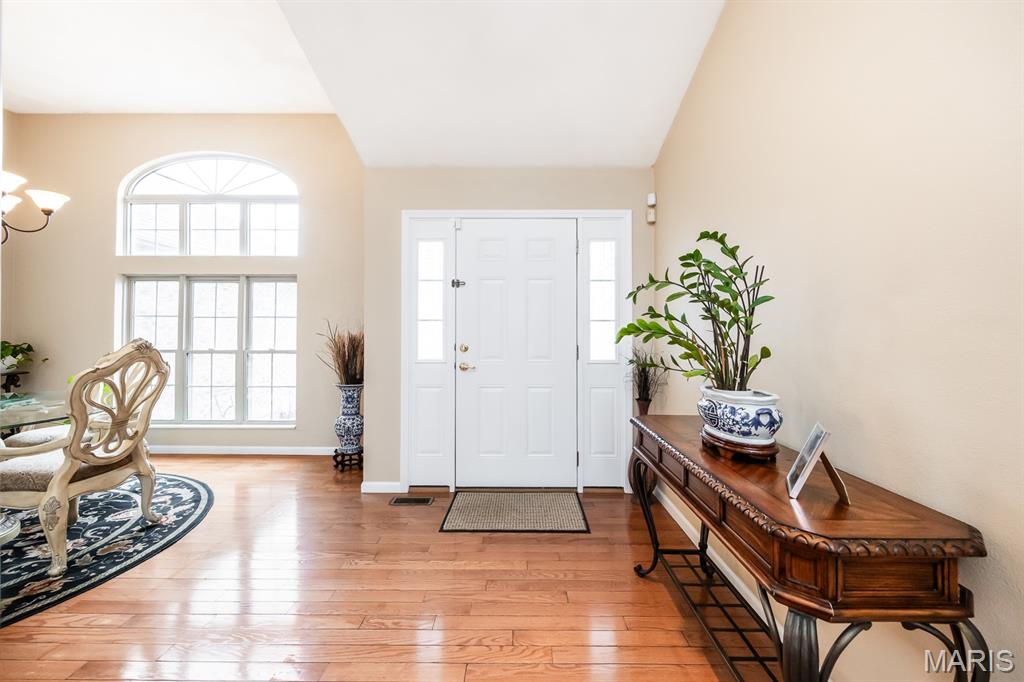 9605 Weatherby Street Mascoutah, IL 62258 - Photo 2 of 33