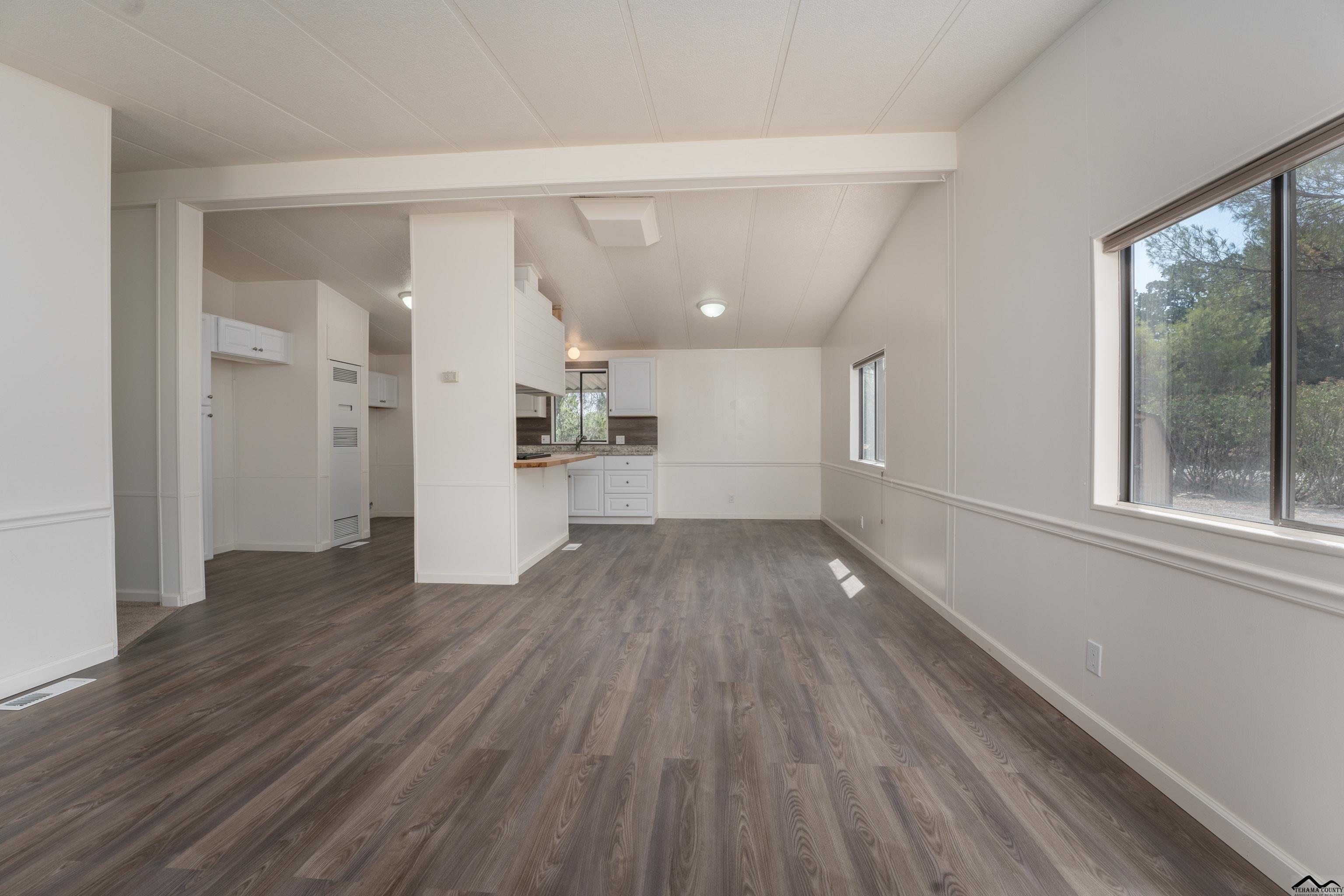 17400 Rancho Tehama Road Corning, CA 96021 - Photo 6 of 27