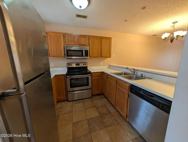 $1,395 | 5107 Lamppost Circle, Wilmington, NC 28403