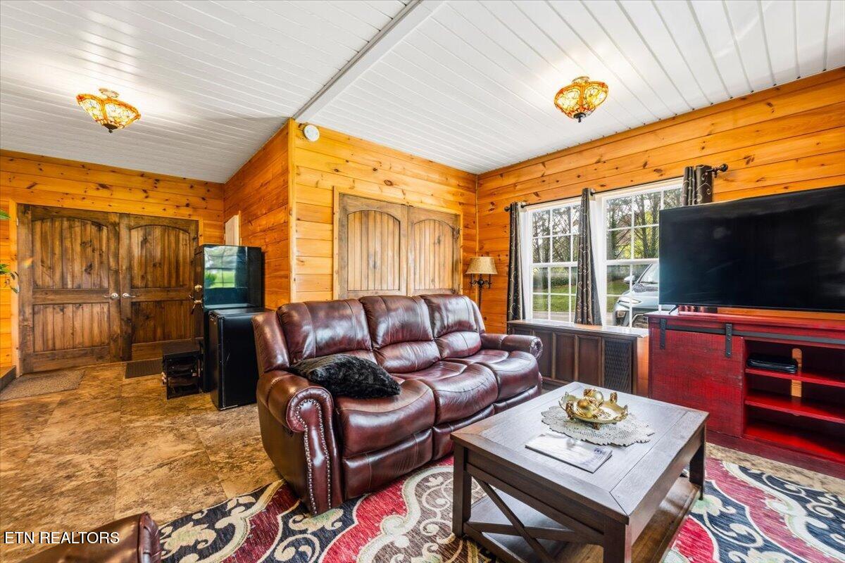 819 Island Ford Road Jacksboro, TN 37757 - Photo 10 of 56 10-819 Island Ford Rd