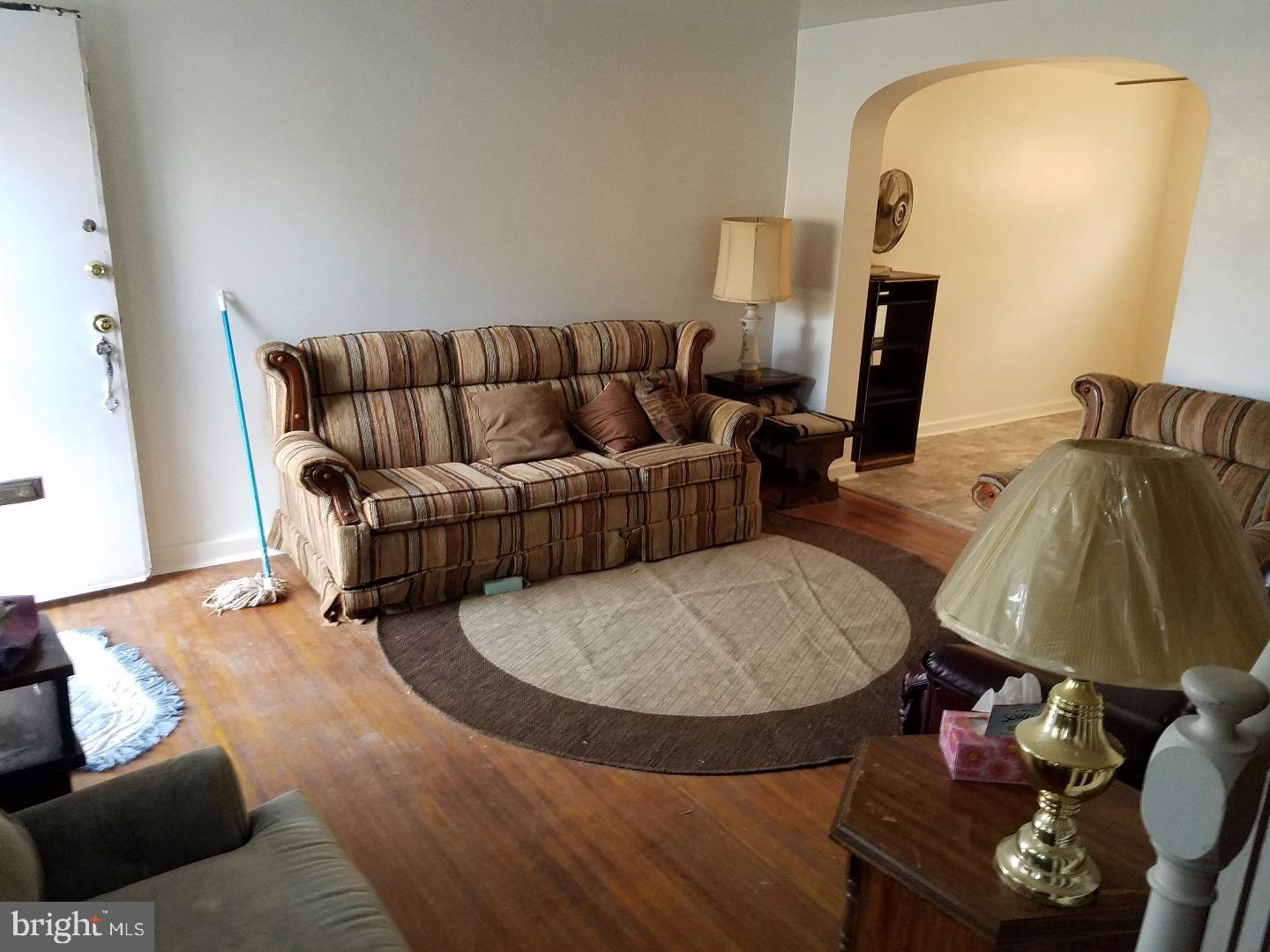 613 Raritan Street Camden, NJ 08105 - Photo 5 of 25 Gallery Image 5
