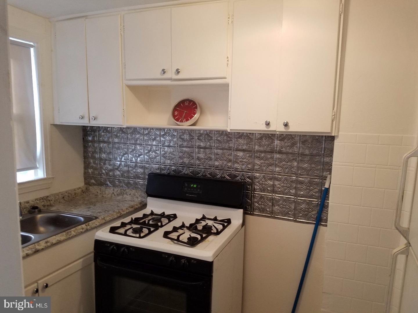 613 Raritan Street Camden, NJ 08105 - Photo 10 of 25 Gallery Image 10