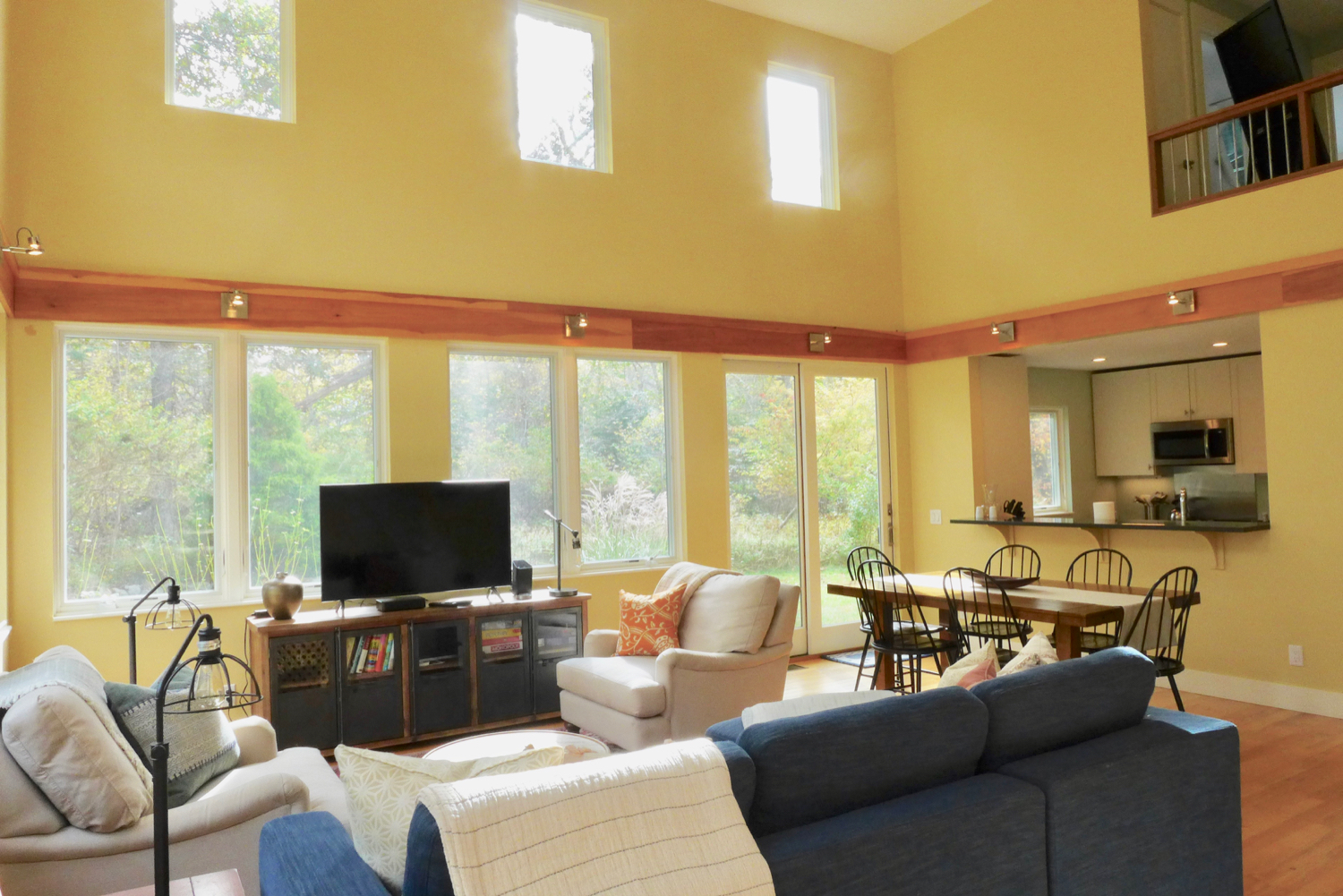 84 Christiantown Road West Tisbury, MA 02568 - Photo 8 of 34 Gallery Image 8