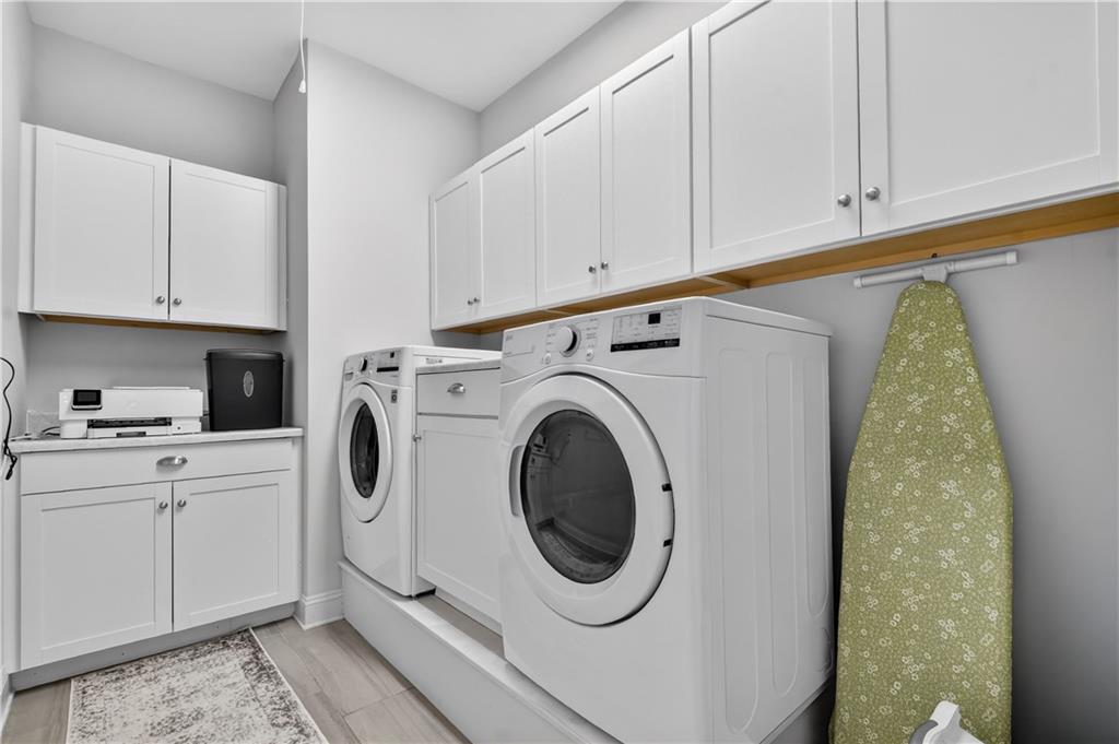24 Teton Trail Jasper, GA 30143 - Photo 28 of 41 a utility room with dryer and washer