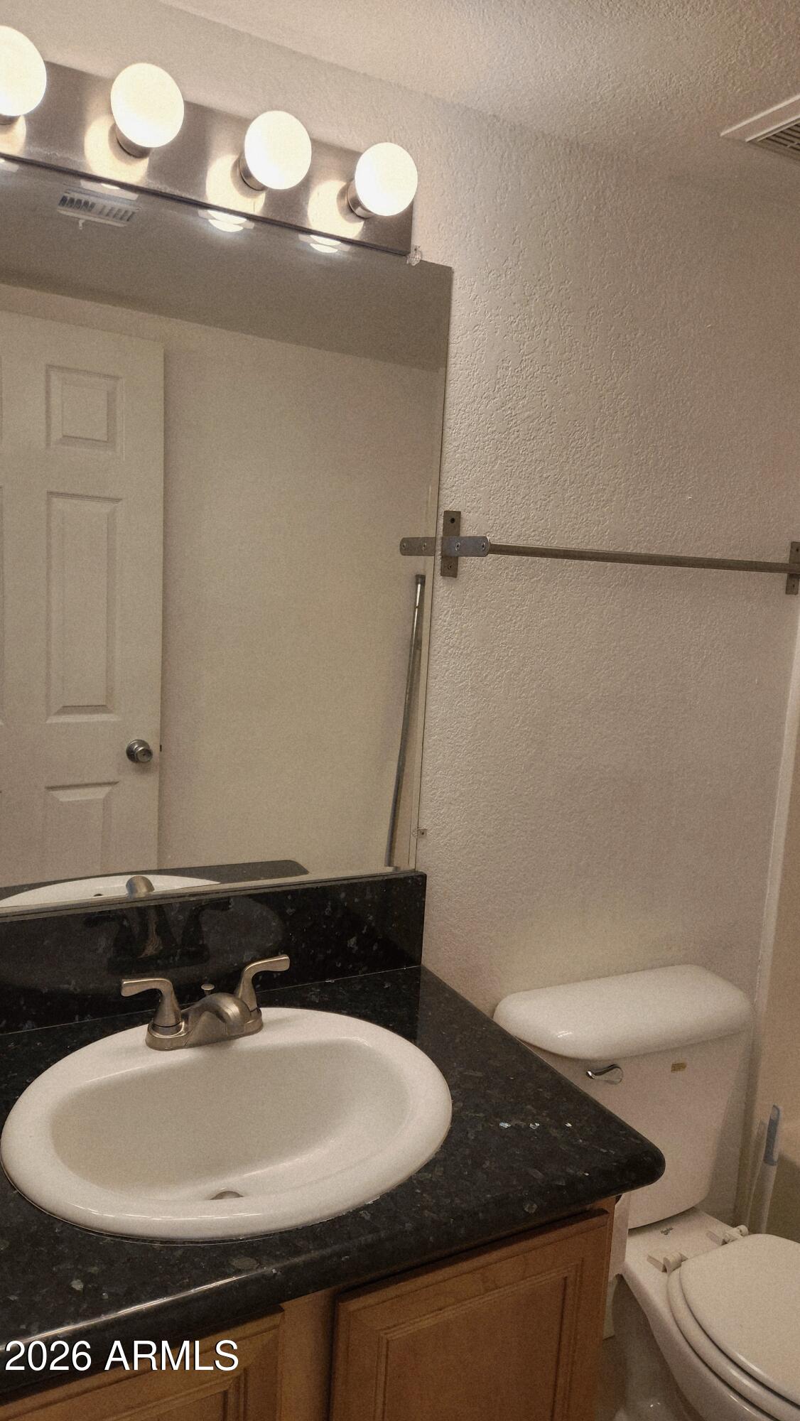 740 West Elm Street, Unit 264 Phoenix, AZ 85013 - Photo 17 of 19 20260123_103752(3)