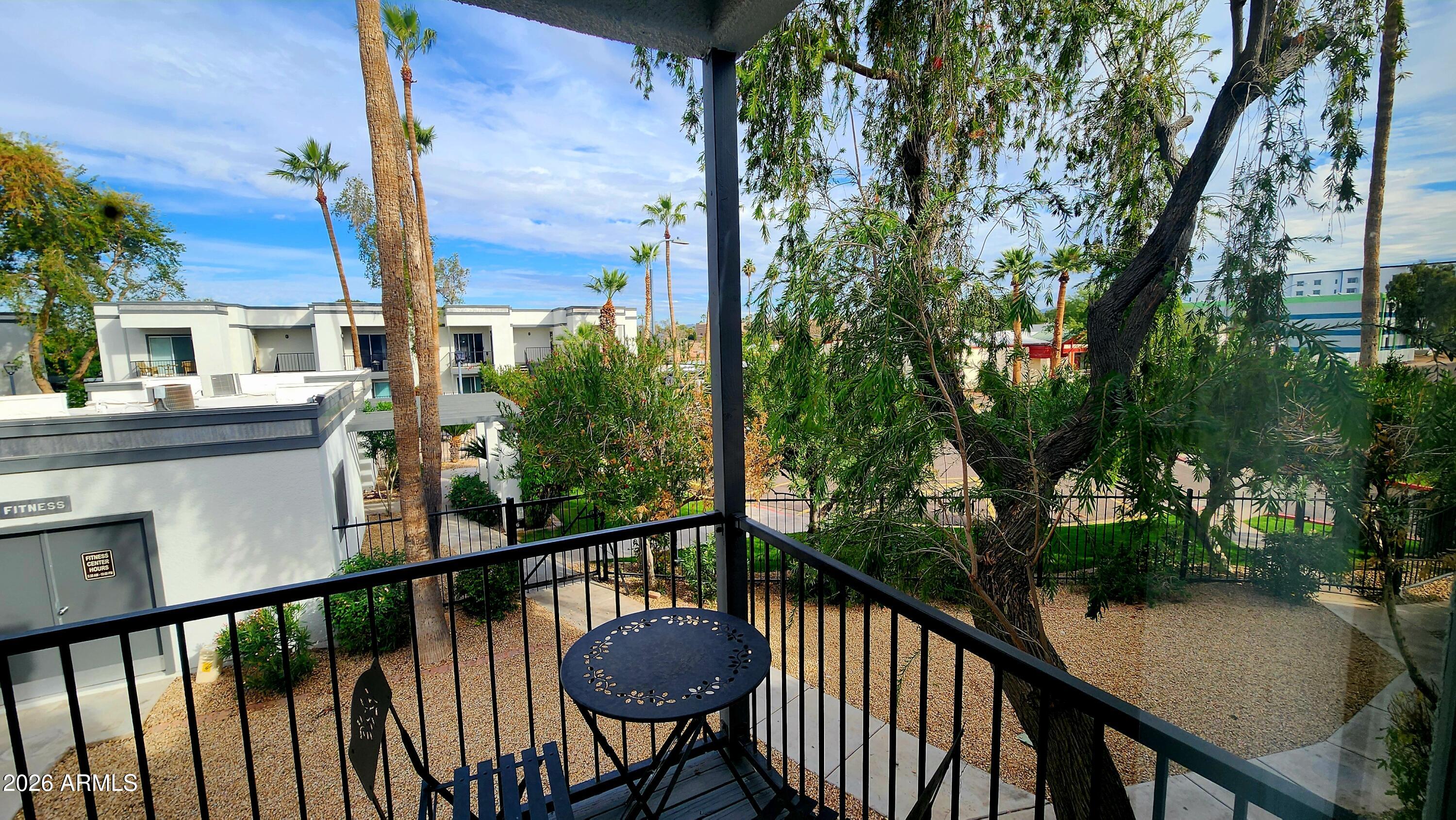 740 West Elm Street, Unit 264 Phoenix, AZ 85013 - Photo 3 of 19 20260123_103923(1)