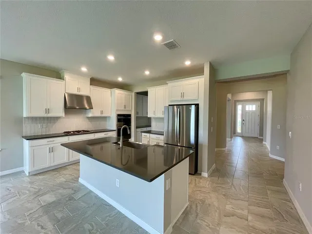 $2,600 | 5929 Oakhaven Lane, Palmetto, FL 34221