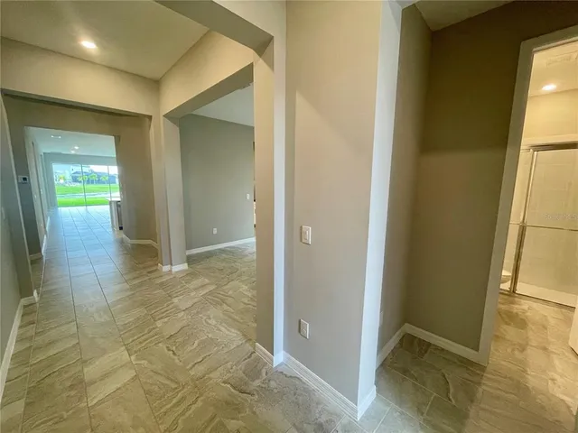 $2,600 | 5929 Oakhaven Lane, Palmetto, FL 34221