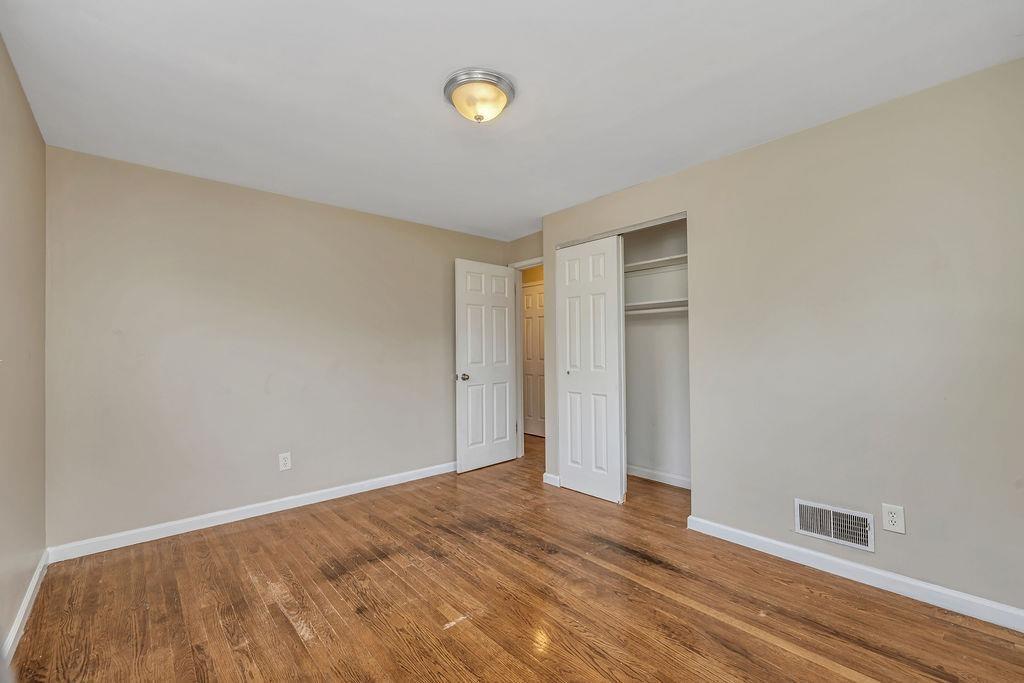 5421 Rapid Run Road Cincinnati, OH 45238 - Photo 28 of 38