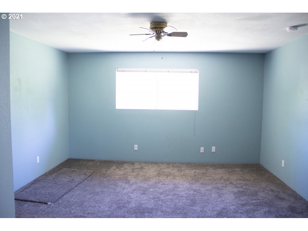 92642 T T Larson Road Astoria, OR 97103 - Photo 5 of 27 Gallery Image 5