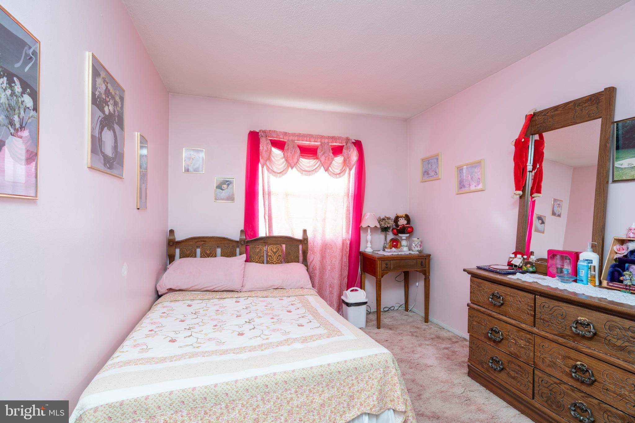 24 Magnolia Court Sicklerville, NJ 08081 - Photo 20 of 22 a bedroom with a bed and a closet