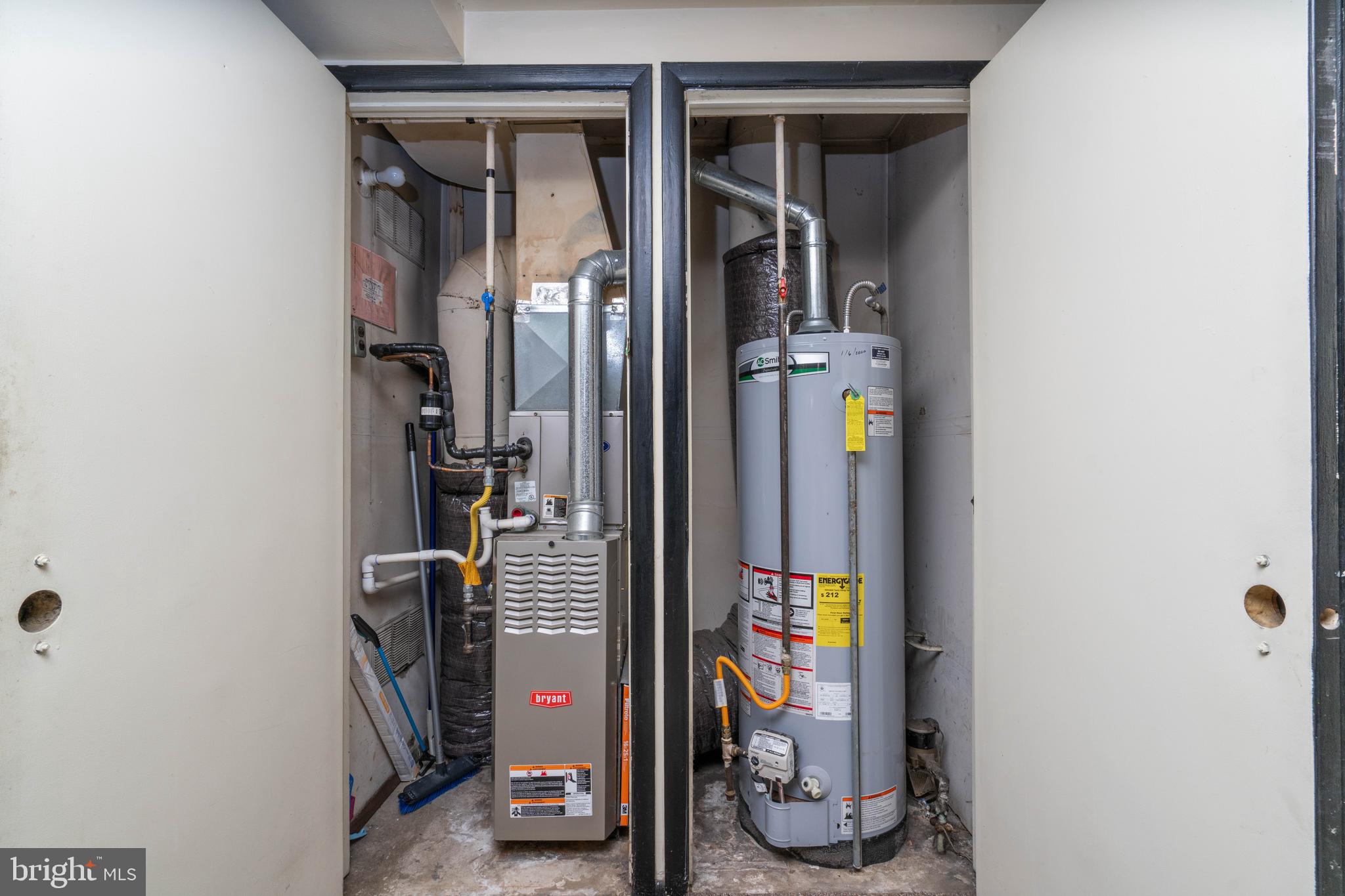 24 Magnolia Court Sicklerville, NJ 08081 - Photo 10 of 22 a view of water heater room