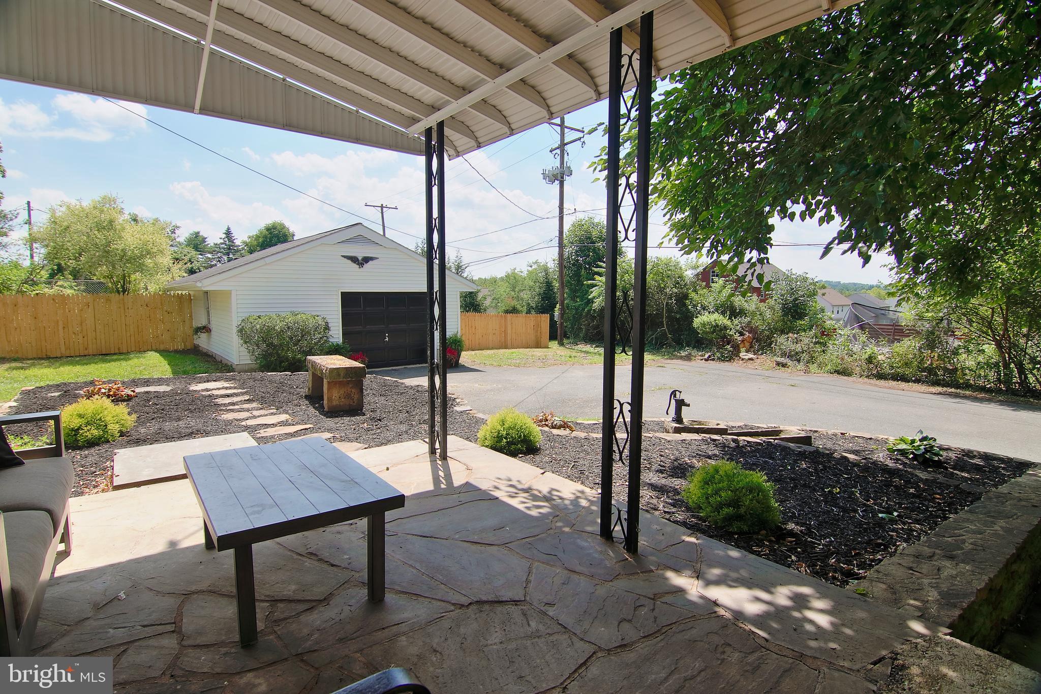 1291 Shelbourne Road Reading, PA 19606 - Photo 27 of 33 Side Covered Patio