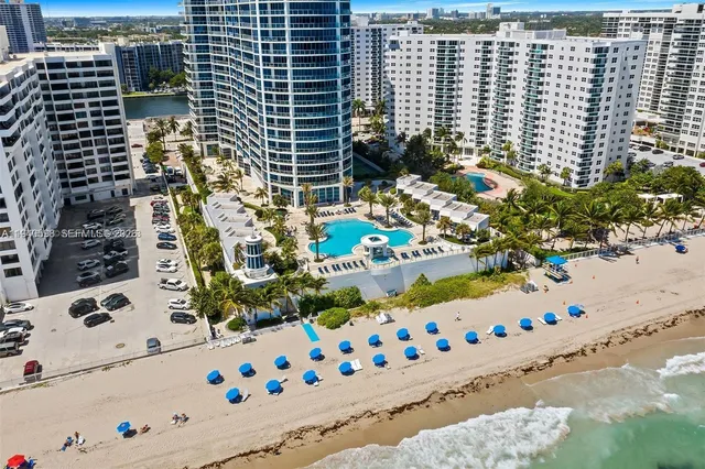 $10,000 | 3101 South Ocean Drive, Unit 801, Hollywood, FL 33019