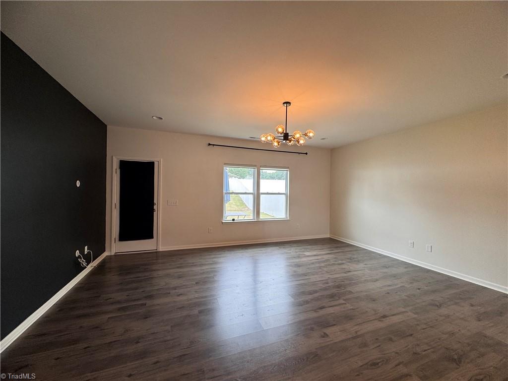 103 Centerpiece Drive High Point, NC 27265 - Photo 6 of 48