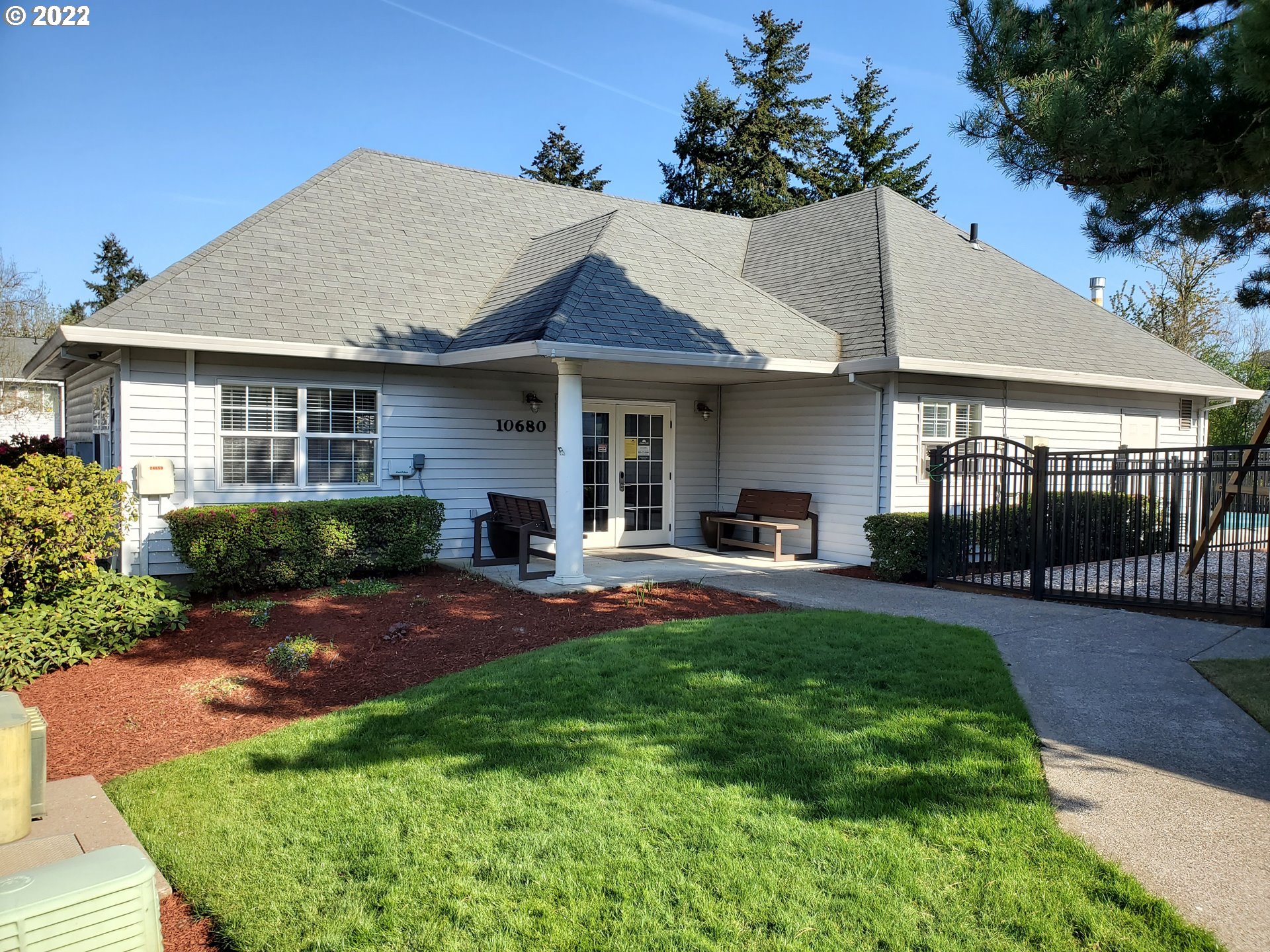 10620 Southwest Davies Road, Unit 17 Beaverton, OR 97008 - Photo 26 of 32 Gallery Image 26
