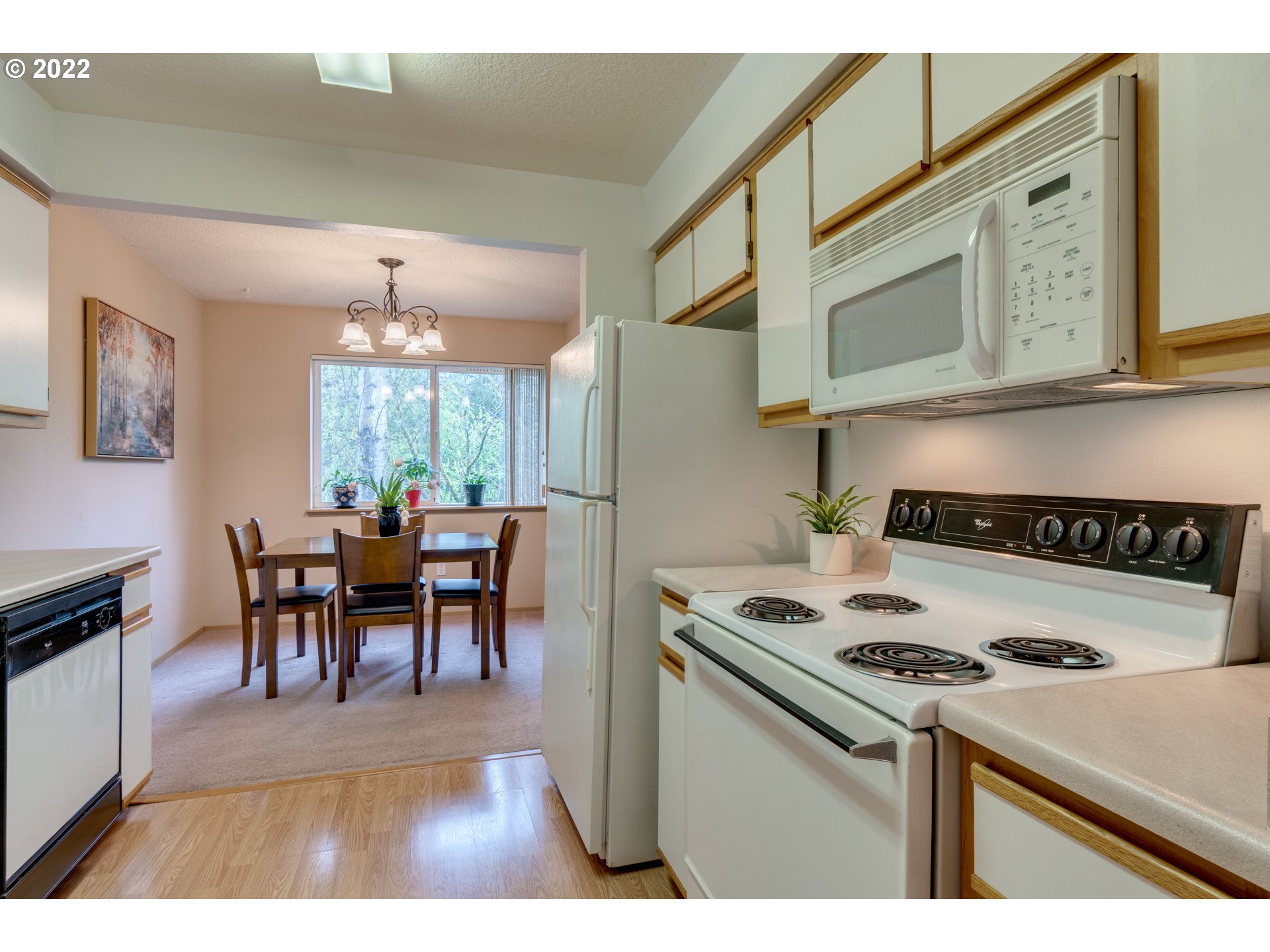 10620 Southwest Davies Road, Unit 17 Beaverton, OR 97008 - Photo 5 of 32 Gallery Image 5