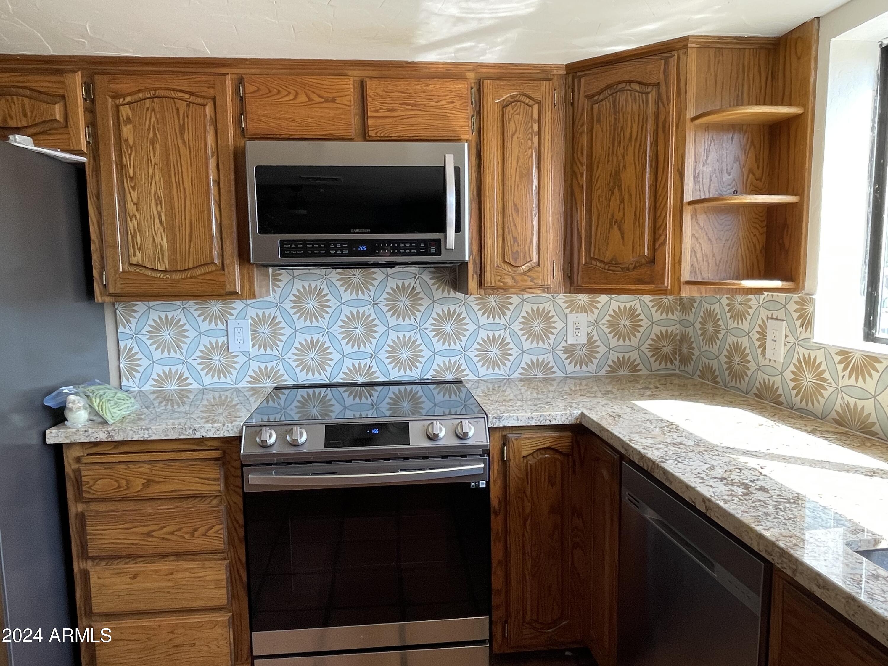 4760 South Kings Ranch Road Gold Canyon, AZ 85118 - Photo 39 of 39 Kitchen