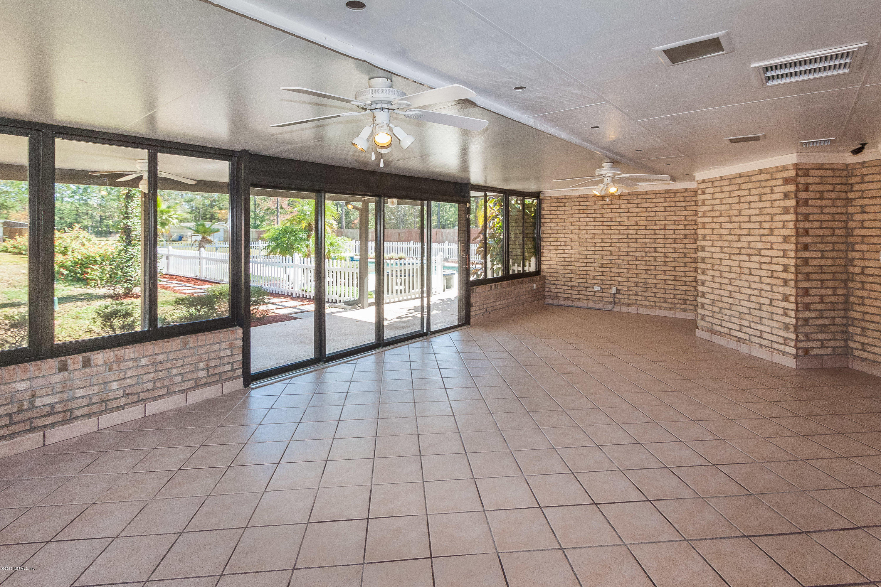 625 Chaffee Road North Jacksonville, FL 32220 - Photo 23 of 32 sunroom