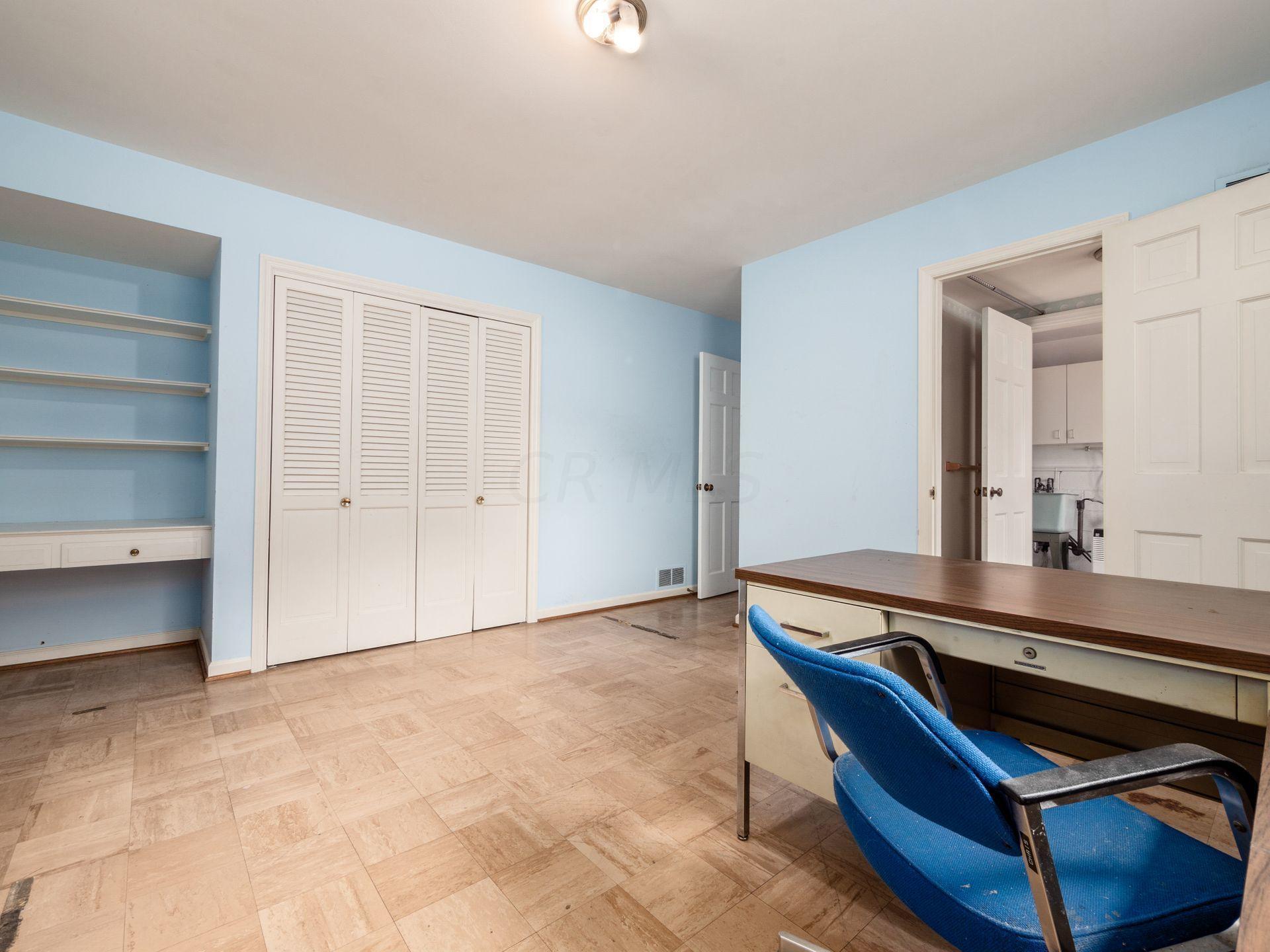 3129 Carisbrook Road Columbus, OH 43221 - Photo 29 of 36 Gallery Image 29