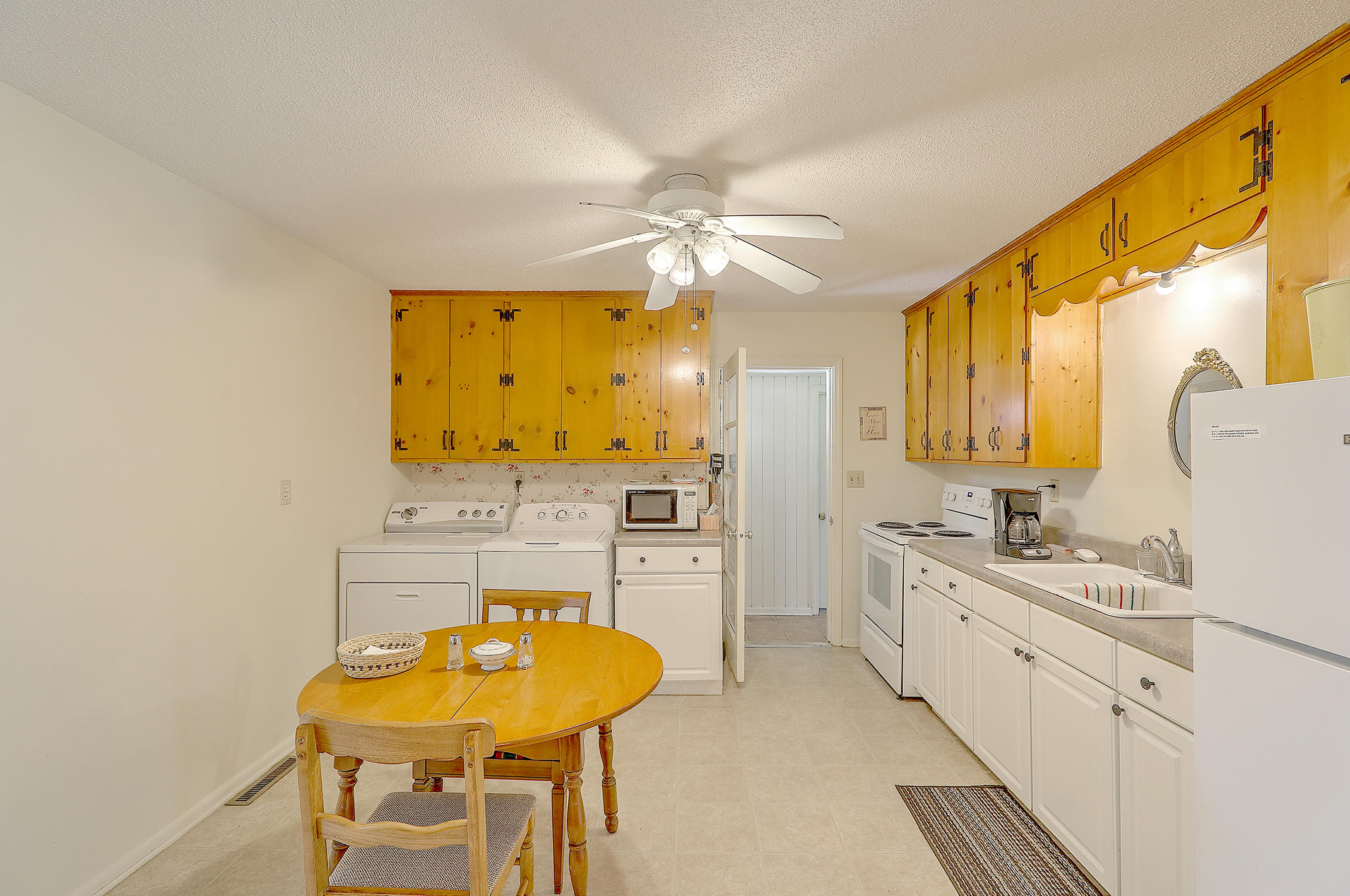 1132 Yeamans Hall Road Hanahan, SC 29410 - Photo 11 of 27 1R3A9682_3_4_5_6_7_8