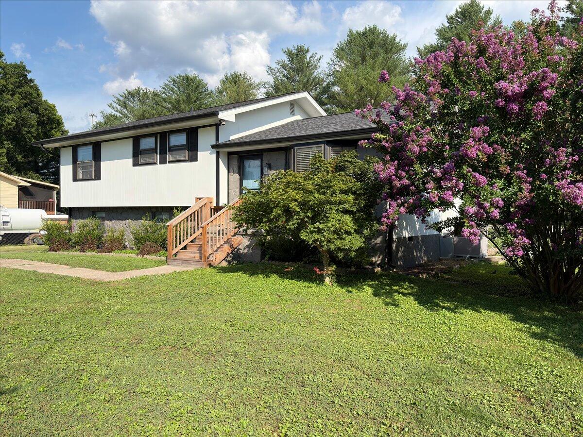 7327 Sterling Road Hixson, TN 37343 - Photo 1 of 43 55-IMG_2698