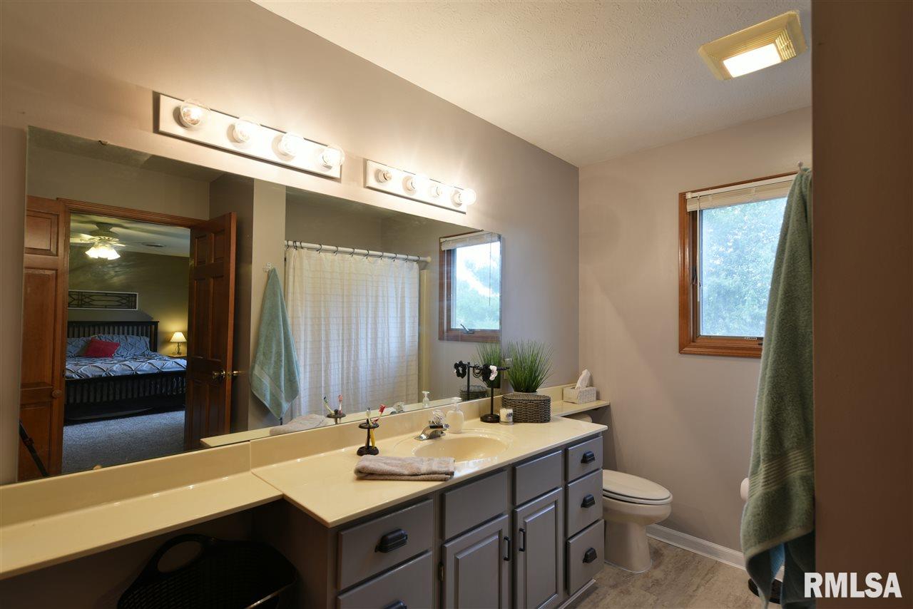3166 Otter Lane Springfield, IL 62712 - Photo 21 of 36 Gallery Image 21
