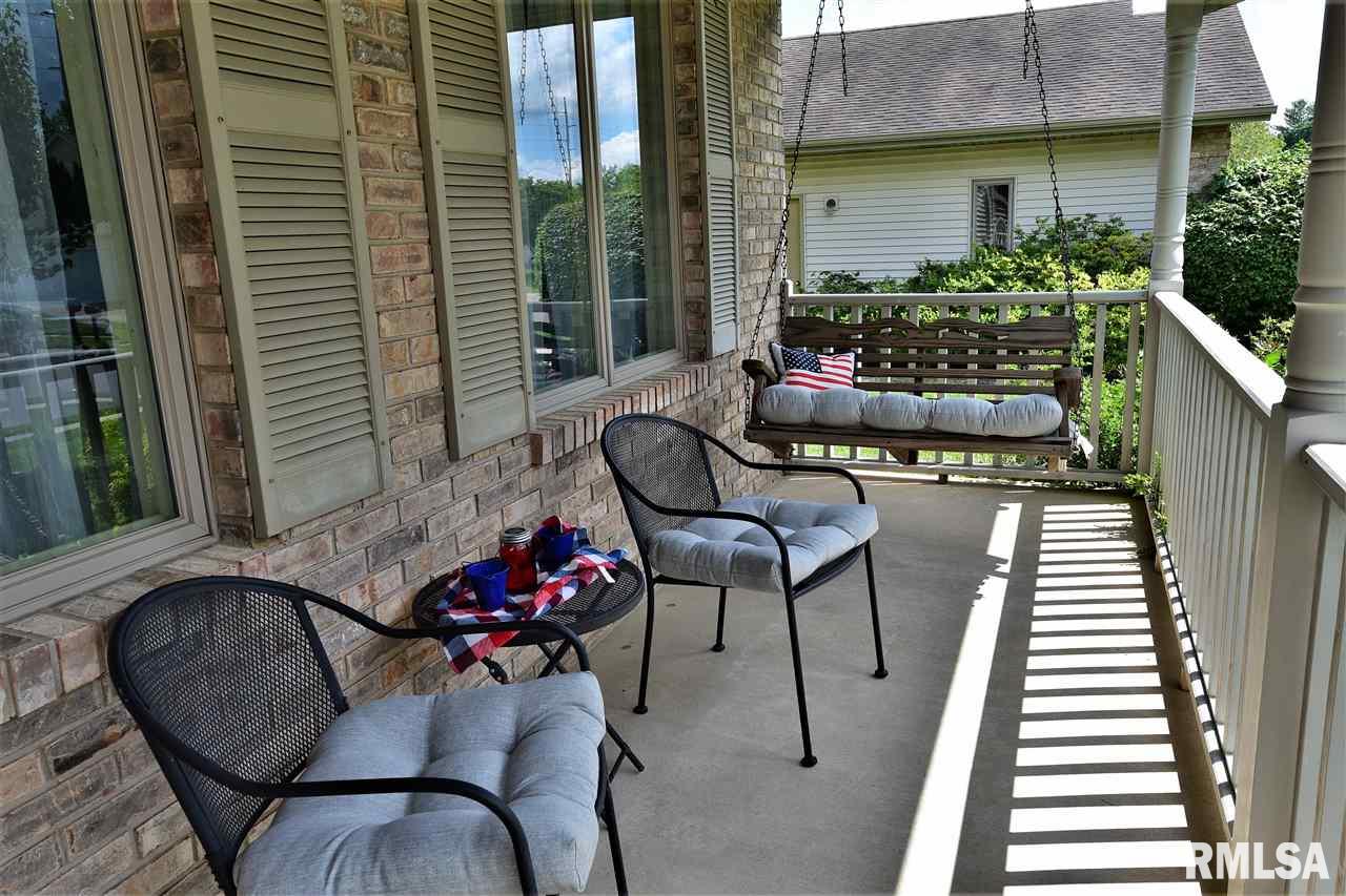 3166 Otter Lane Springfield, IL 62712 - Photo 3 of 36 Gallery Image 3