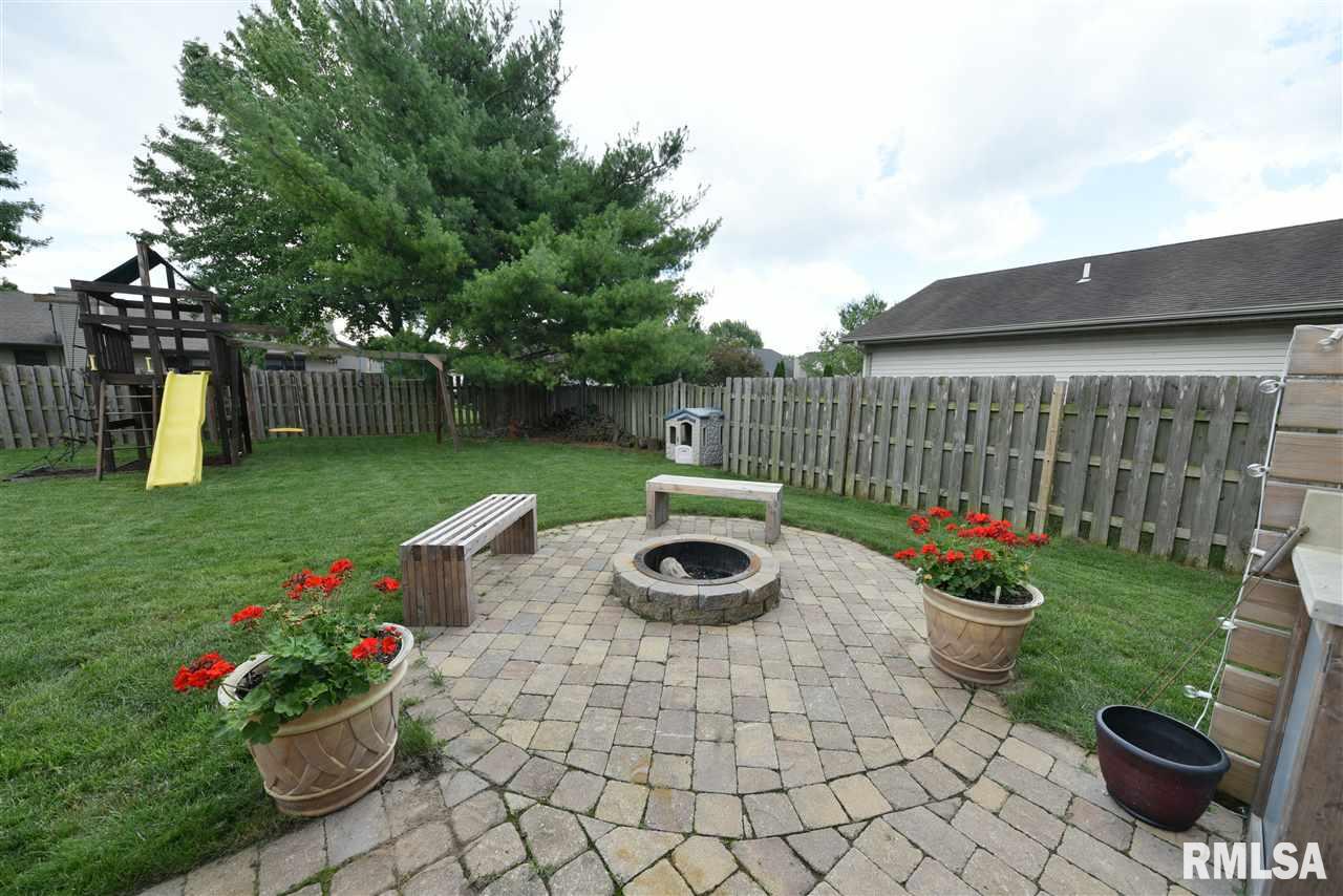 3166 Otter Lane Springfield, IL 62712 - Photo 34 of 36 Gallery Image 34