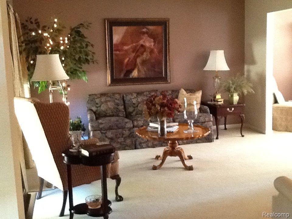 1109 Hathaway Rising Rochester, MI 48306 - Photo 12 of 24 IMG_0459.JPG