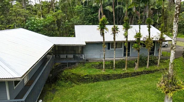 $750,000 | 17-733 Ala Loop, Kurtistown, HI 96760