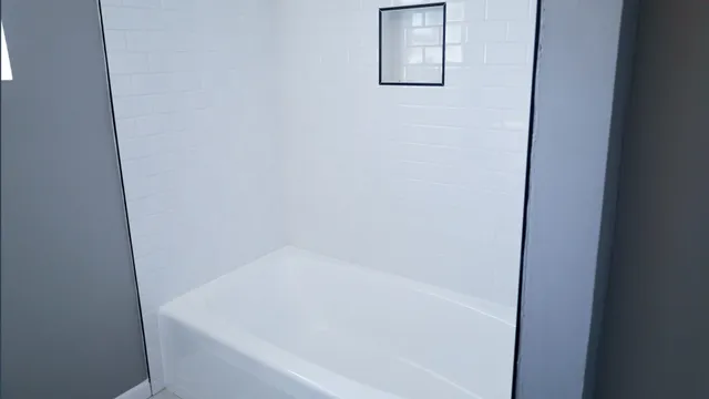 a close up of a bathtub