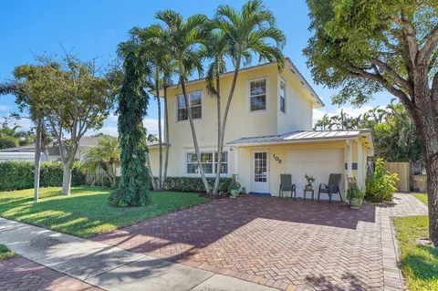 $649,000 | 108 Southeast 14th Court, Deerfield Beach, FL 33441