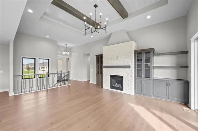 $899,950 | 13511 Woodland Rnch Drive, Lee's Summit, MO 64086