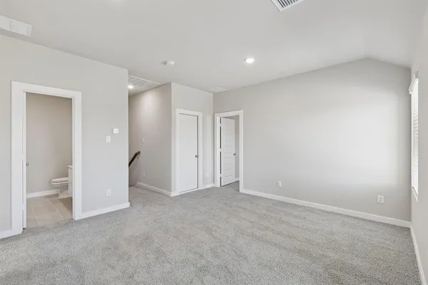 $409,990 | 7716 Kingfisher Road, Aubrey, TX 76227