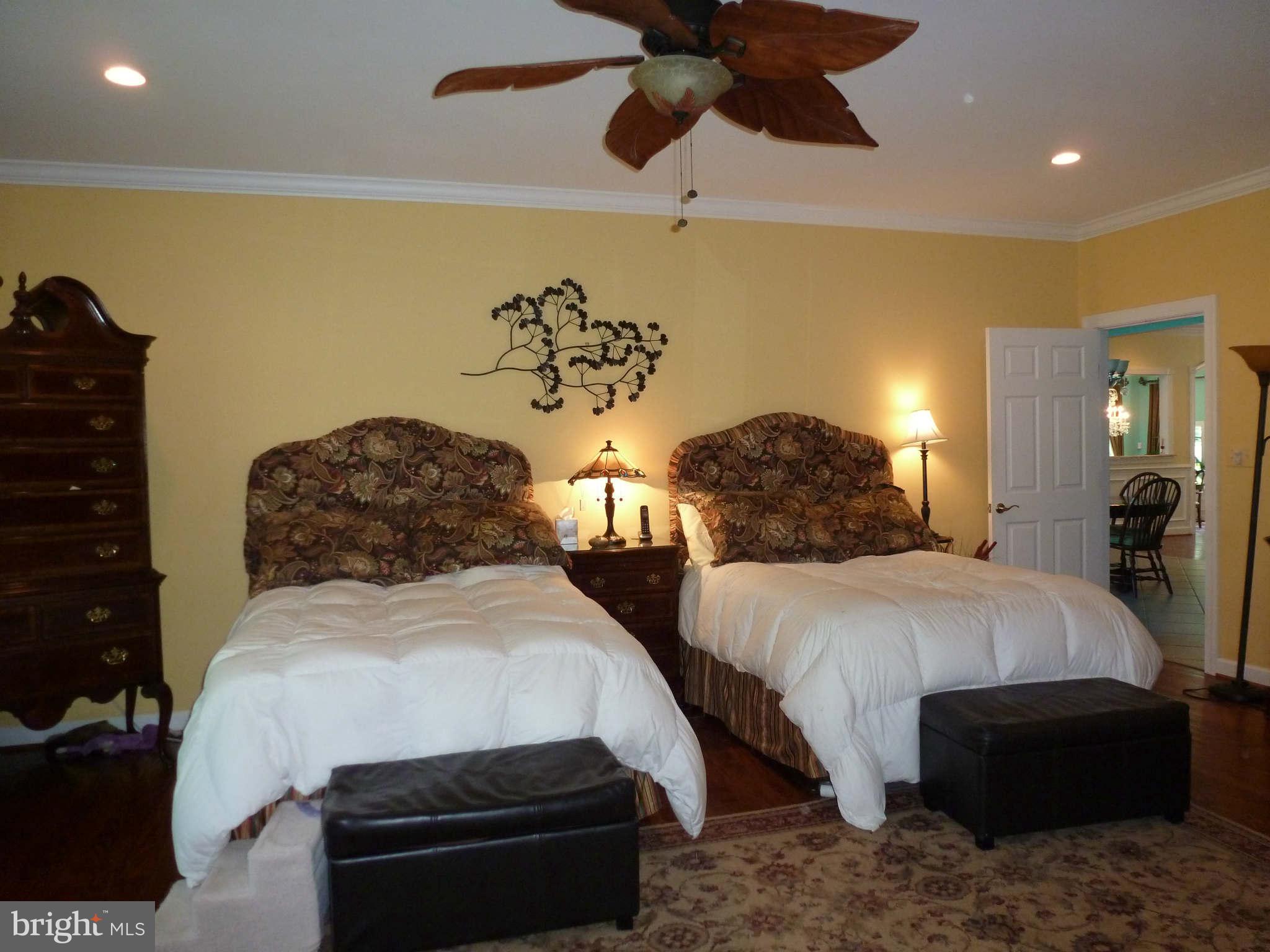8095 Ventnor Road Pasadena, MD 21122 - Photo 15 of 30 Bedroom (Master)