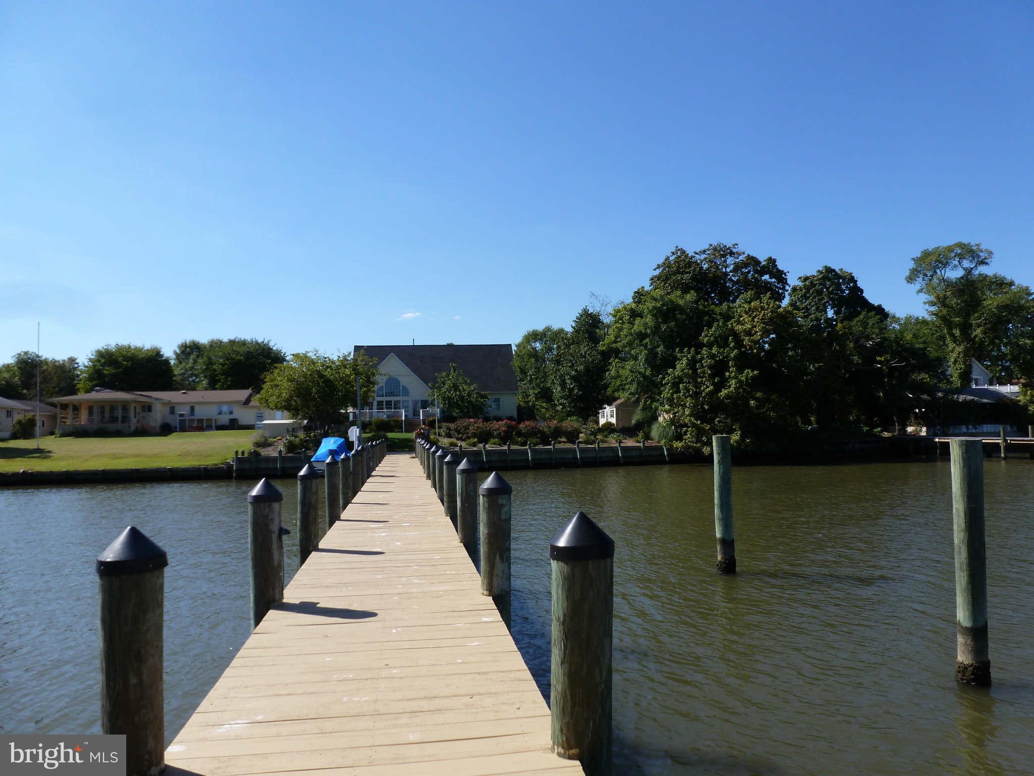 8095 Ventnor Road Pasadena, MD 21122 - Photo 3 of 30 Pier