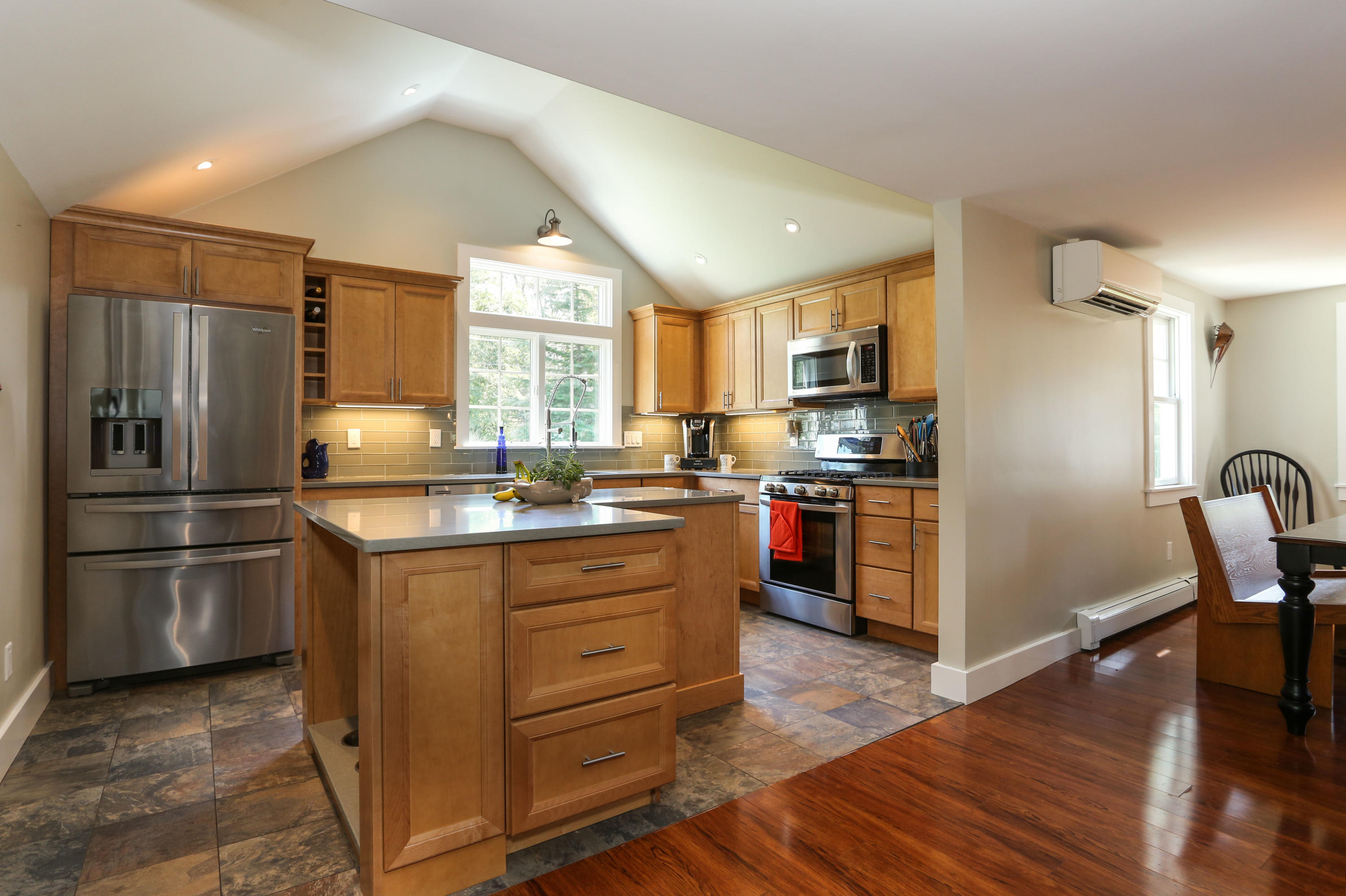 240 Pleasant Bay Road Harwich, MA 02645 - Photo 8 of 35 240PleLR-8