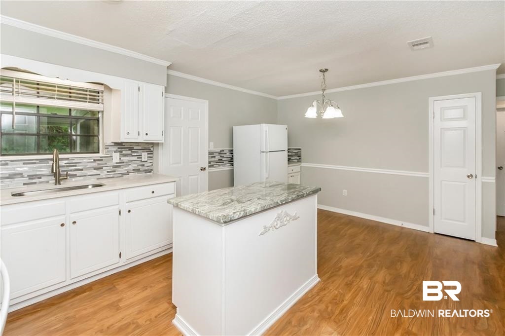 4369 Fathbrook Lane Mobile, AL 36693 - Photo 11 of 40
