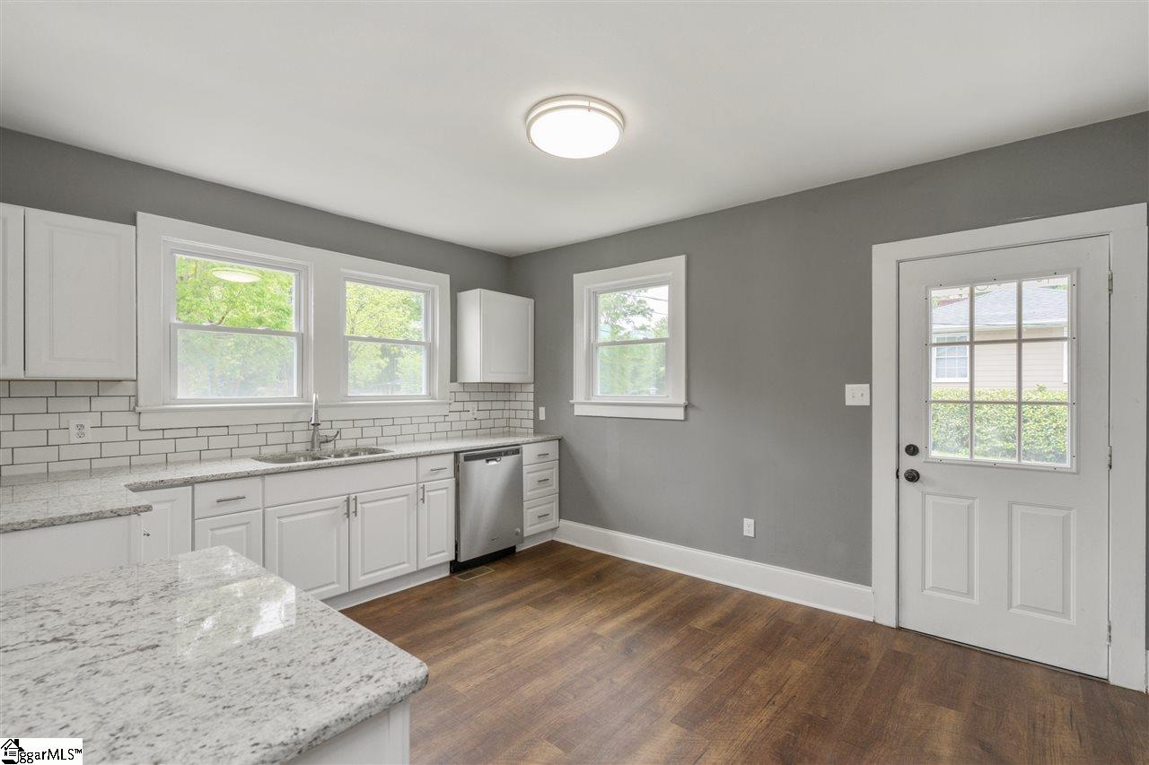 137 Tigerville Road Travelers Rest, SC 29690 - Photo 9 of 28 Gallery Image 9
