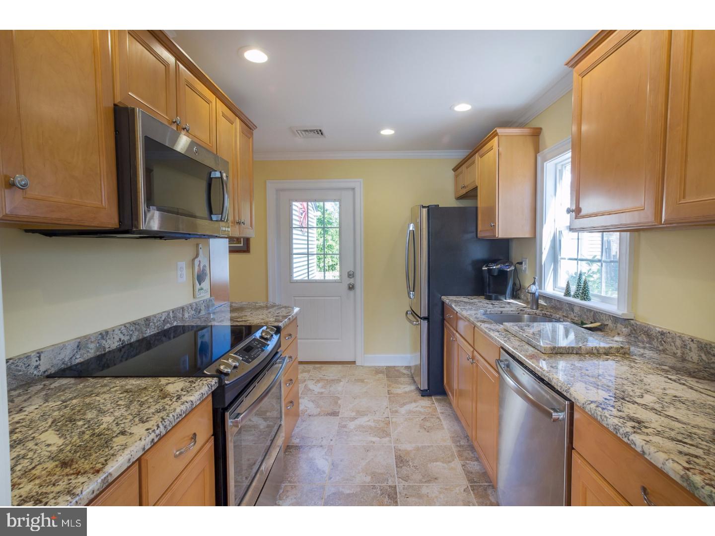 107 Lynbrook Road Paoli, PA 19301 - Photo 8 of 25