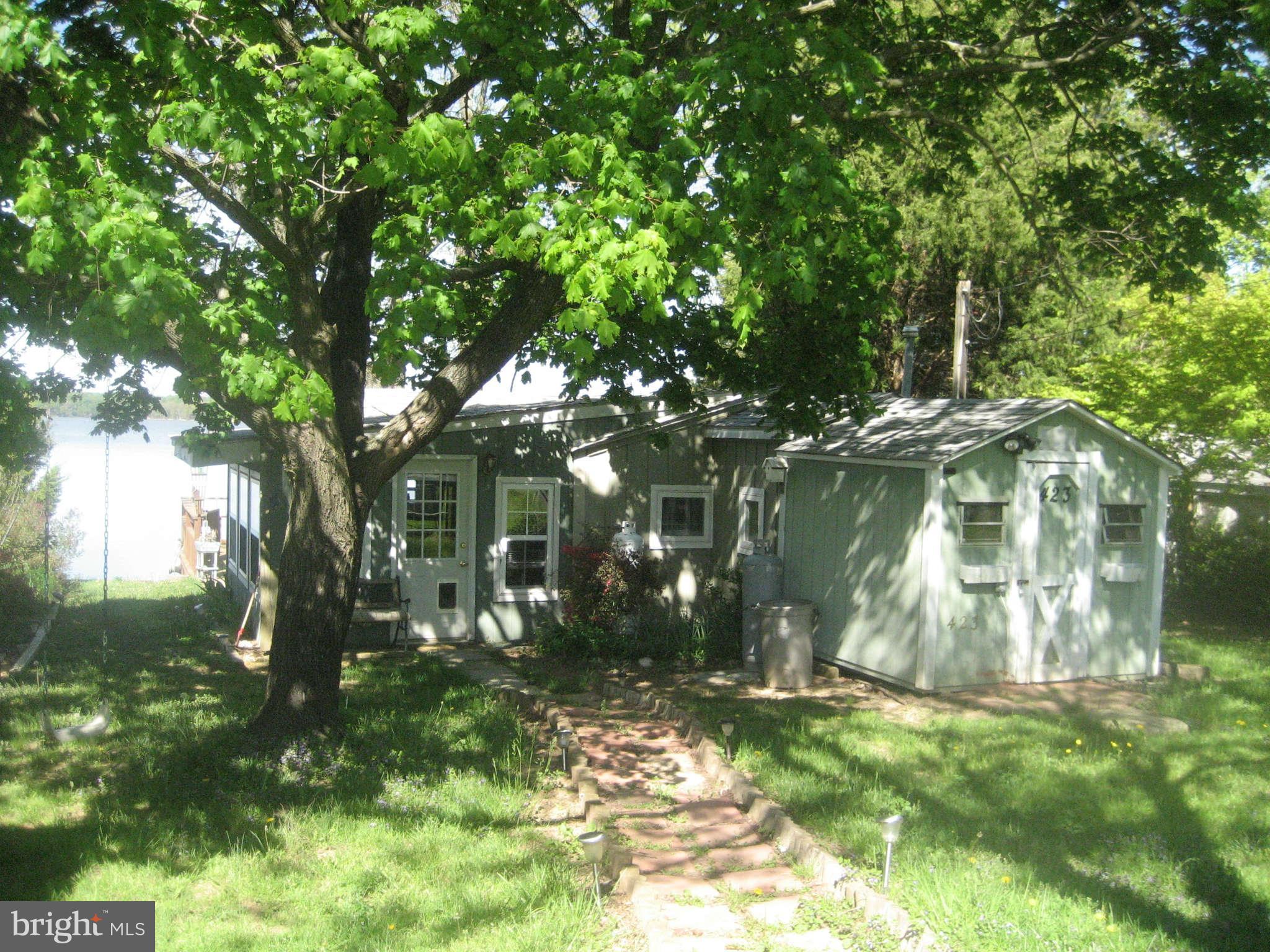 Exterior (Front)