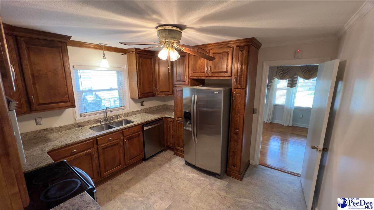630 Pearl Street Marion, SC 29571 - Photo 4 of 24 Gallery Image 4