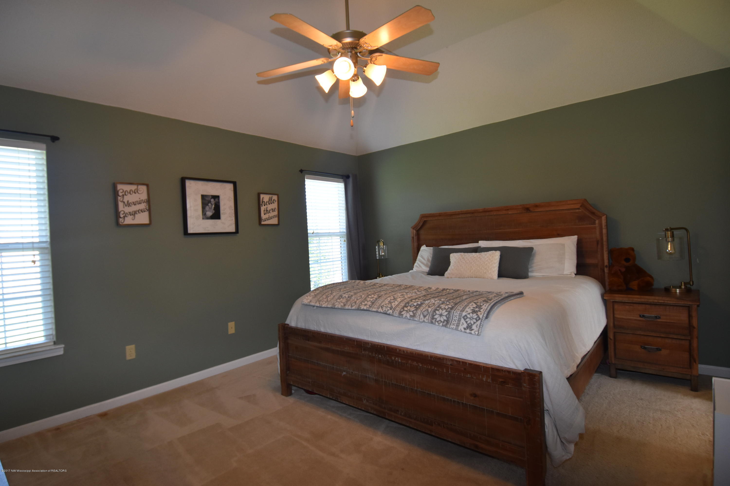 8463 Cross Over Road Southaven, MS 38672 - Photo 11 of 19 Master BR