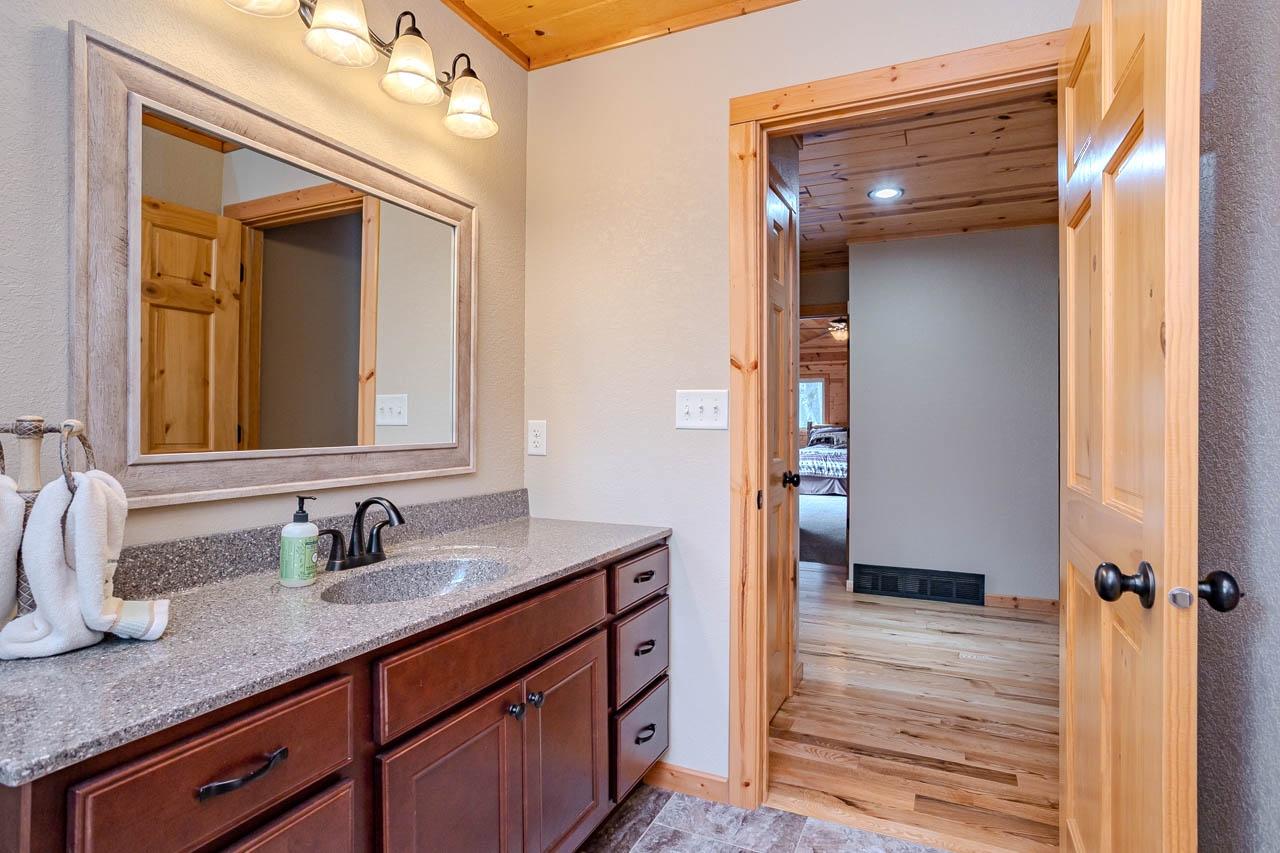 4387 Double Oaks Trail Rhinelander, WI 54501 - Photo 25 of 59 Gallery Image 25
