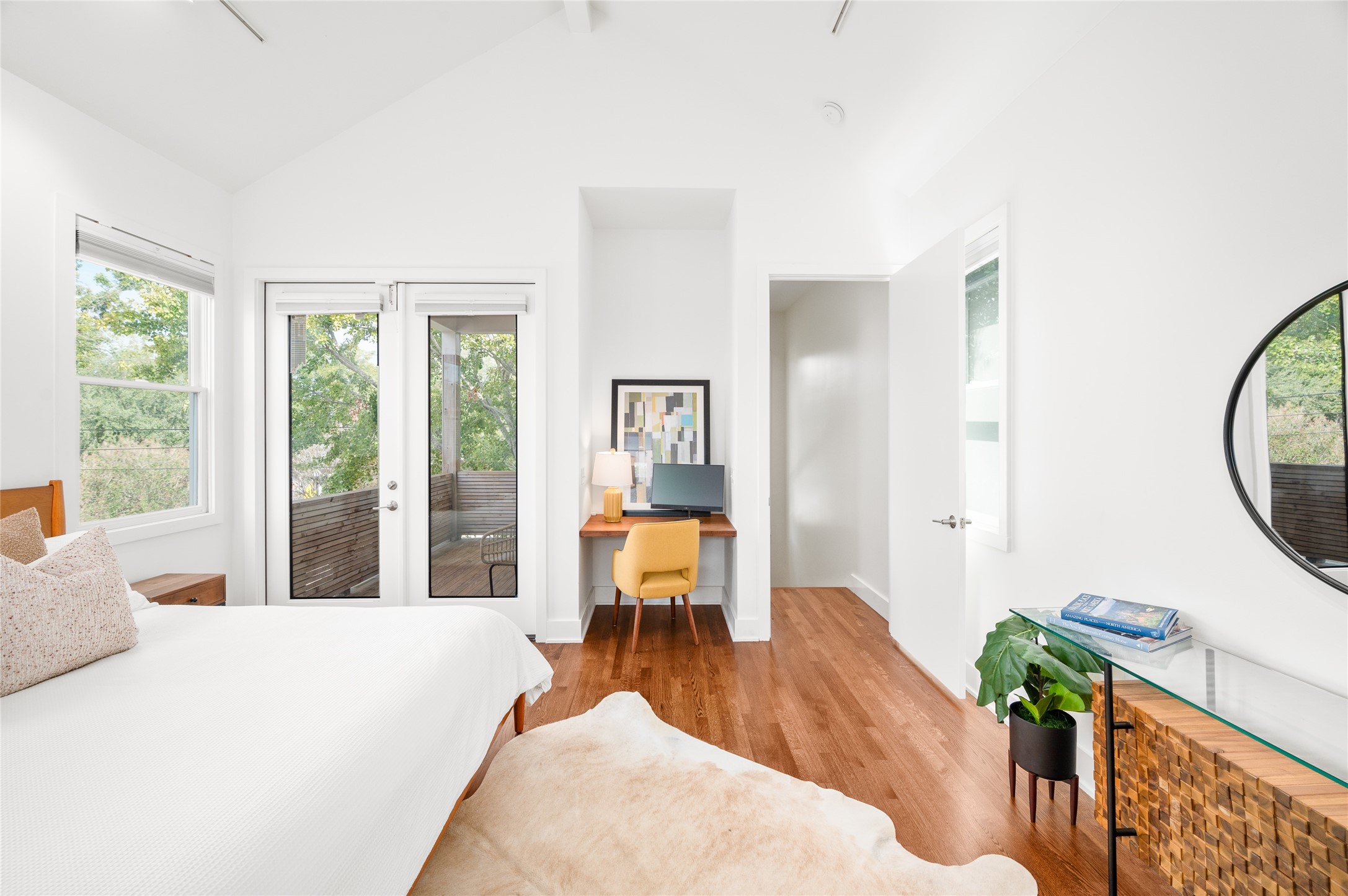 768 East 16th Street Houston, TX 77008 - Photo 39 of 49