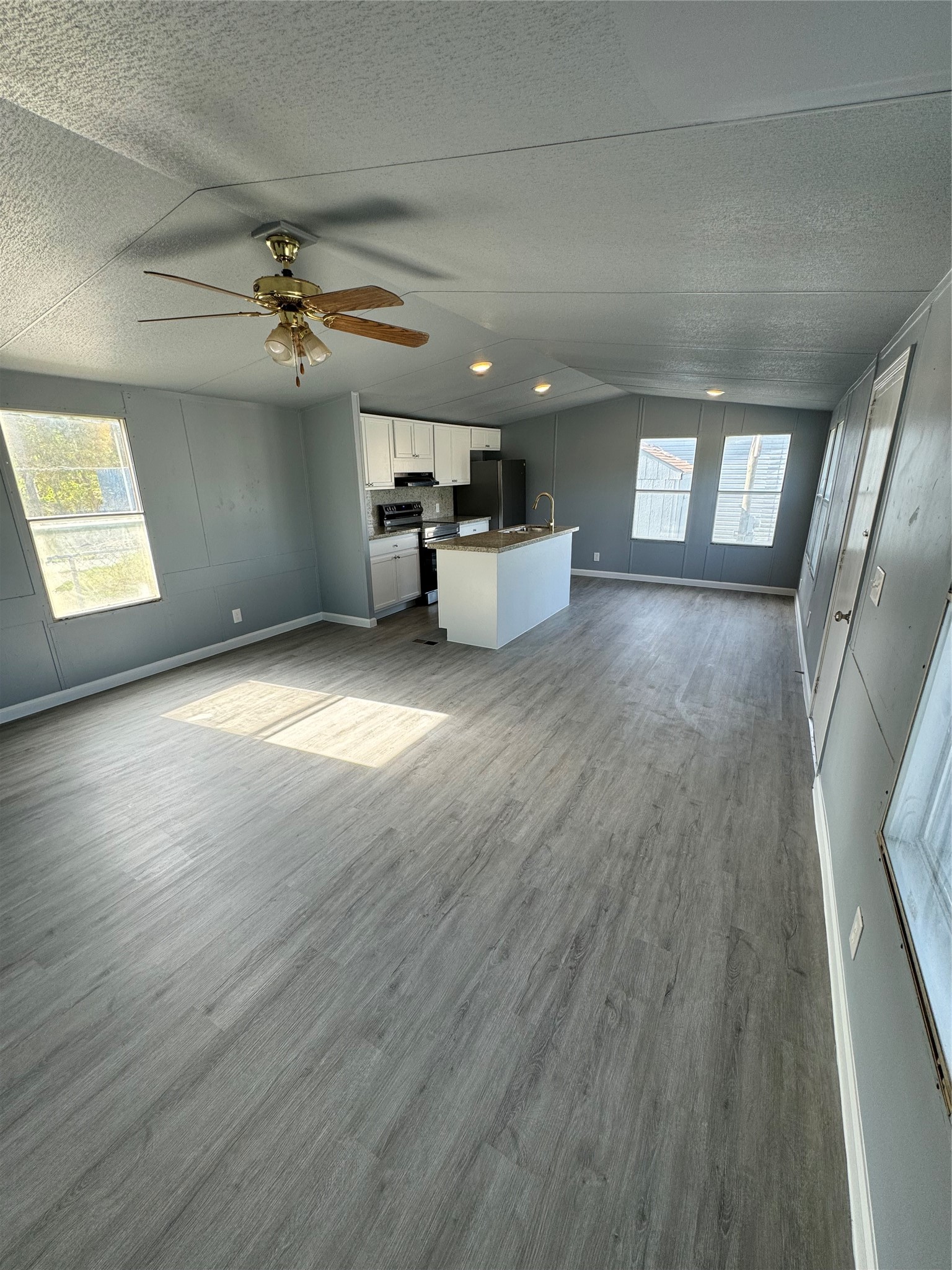 9017 Taub Road, Unit I Houston, TX 77064 - Photo 9 of 27 Gallery Image 9