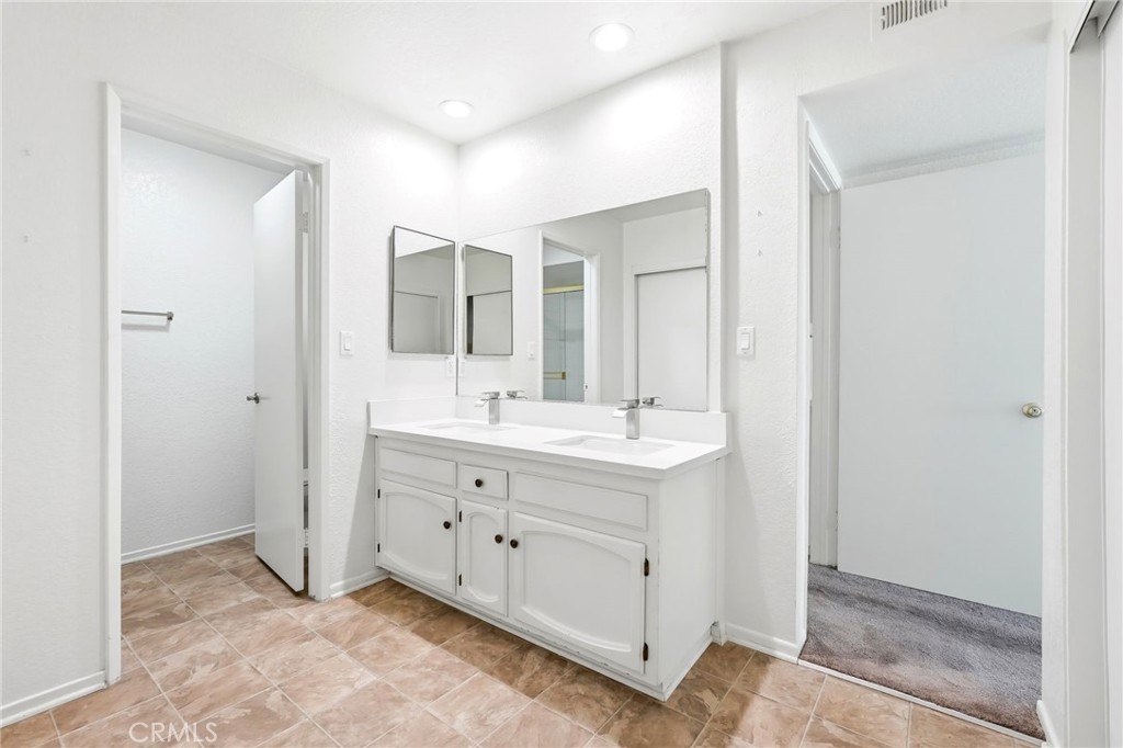 7625 Reseda Boulevard, Unit 202 Reseda, CA 91335 - Photo 24 of 42