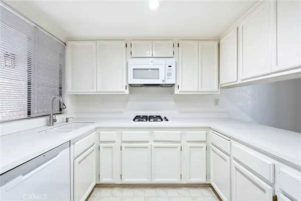 $449,000 | 7625 Reseda Boulevard, Unit 202, Reseda, CA 91335